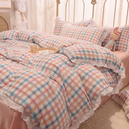 91家纺网 家纺一手货源 找家纺 芯贝儿 2020新款马卡龙牛奶绒蕾丝花边款格子系列四件套 马卡龙--粉格