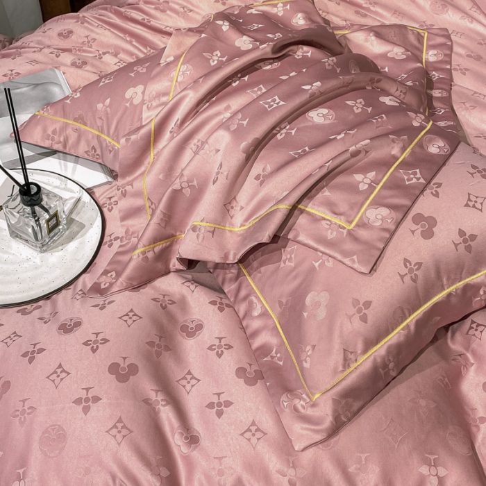 91家纺网 家纺一手货源 找家纺 眠帛家居全棉磨毛轻奢四件套A版贡缎提花B版全棉磨毛 爱维豆沙