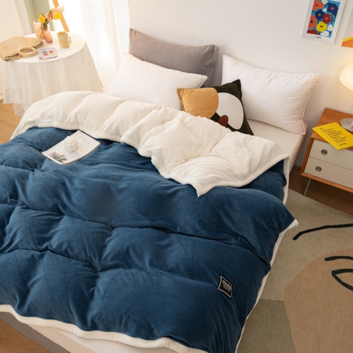 91家纺网 家纺一手货源 找家纺 棉生活 2020新款纯色多功能加厚牛奶绒贝贝绒被套毯 藏青