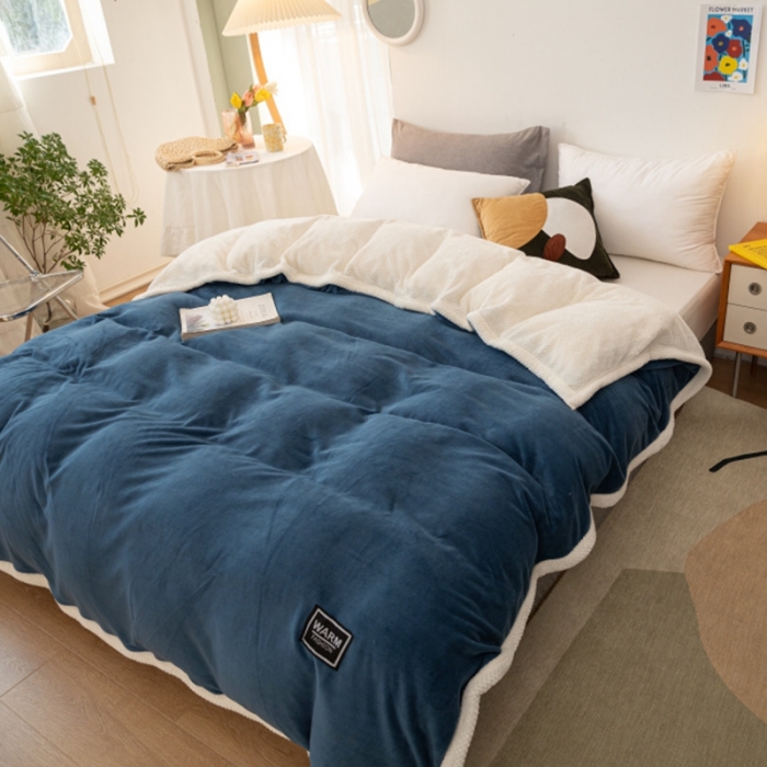 91家纺网 家纺一手货源 找家纺 棉生活 2020新款纯色多功能加厚牛奶绒贝贝绒被套毯 藏青