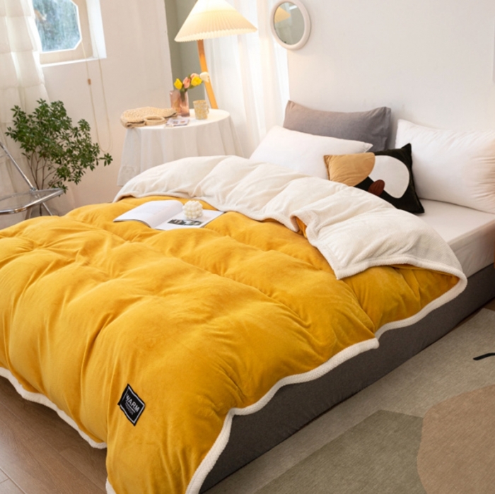 91家纺网 家纺一手货源 找家纺 棉生活 2020新款纯色多功能加厚牛奶绒贝贝绒被套毯 姜黄
