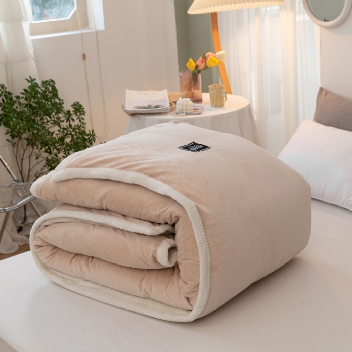 91家纺网 家纺一手货源 找家纺 棉生活 2020新款纯色多功能加厚牛奶绒贝贝绒被套毯 卡其