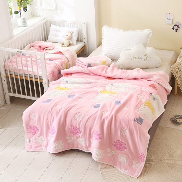 91家纺网 家纺一手货源 找家纺 朴尔2020新款全棉十层纱布加厚儿童盖被毛巾被 溜冰鼠粉