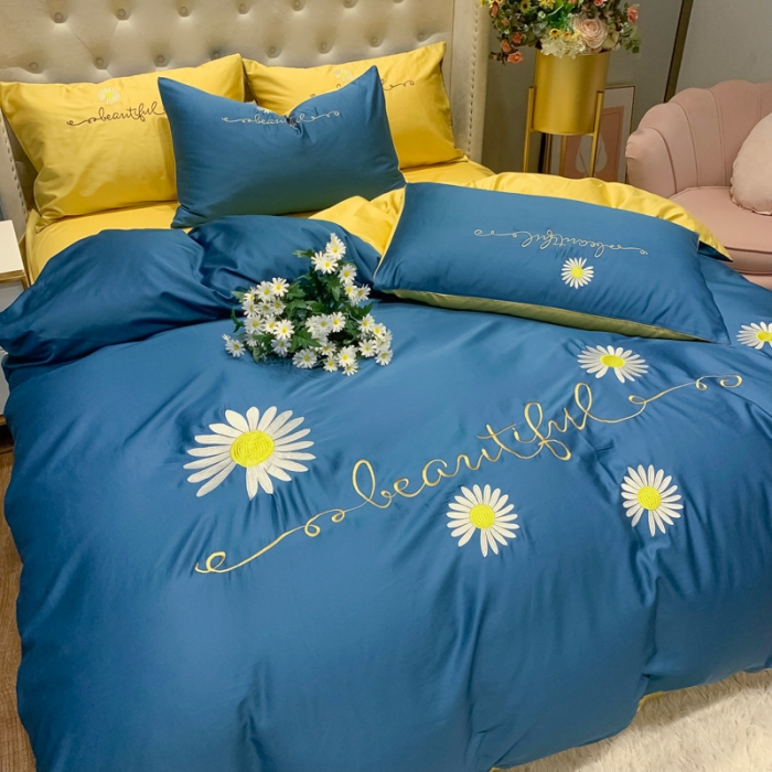 91家纺网 家纺一手货源 找家纺 眠帛家居 2020新款贡缎全棉绣花系列 雏菊月光蓝