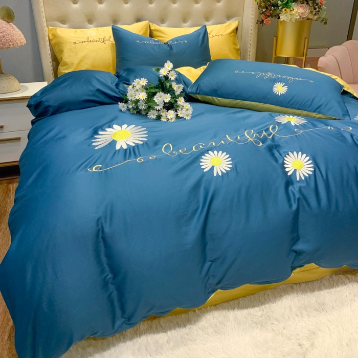 91家纺网 家纺一手货源 找家纺 眠帛家居 2020新款贡缎全棉绣花系列 雏菊月光蓝