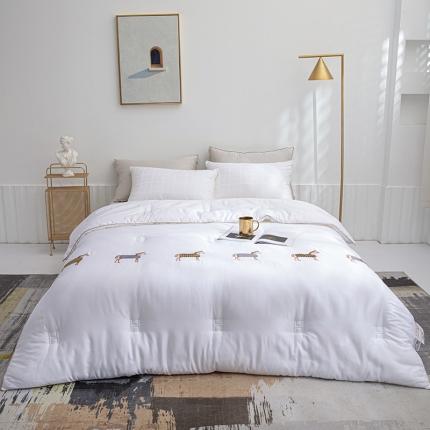 91家纺网 家纺一手货源 找家纺 久典2020天丝莫代尔抗菌被艾马仕系列 艾马仕-白