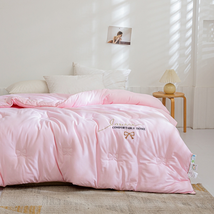 91家纺网 家纺一手货源 找家纺 （总）久典2020新款40S全棉提花抗菌被甜心系列