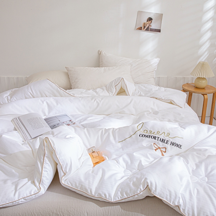 91家纺网 家纺一手货源 找家纺 久典2020新款40S全棉提花抗菌被甜心系列 甜心-白