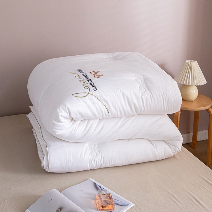 91家纺网 家纺一手货源 找家纺 久典2020新款40S全棉提花抗菌被甜心系列 甜心-白