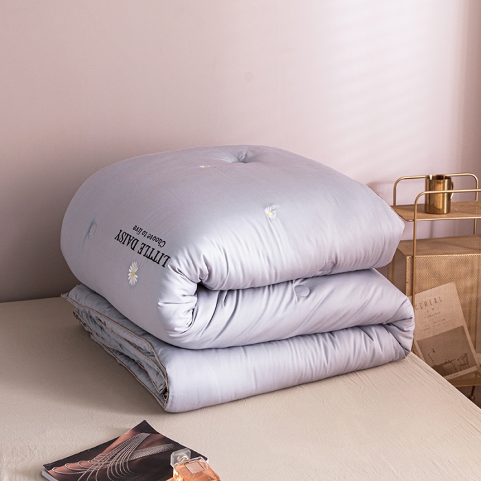 91家纺网 家纺一手货源 找家纺 久典2020新款天丝莫代尔抗菌被小雏菊系列 小雏菊-灰