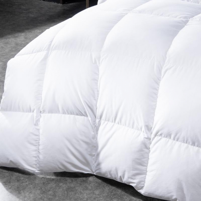 91家纺网 家纺一手货源 找家纺 圣梦莱120支棉羽绒被芯冬被凡是质量问题退货厂家承担费用白色