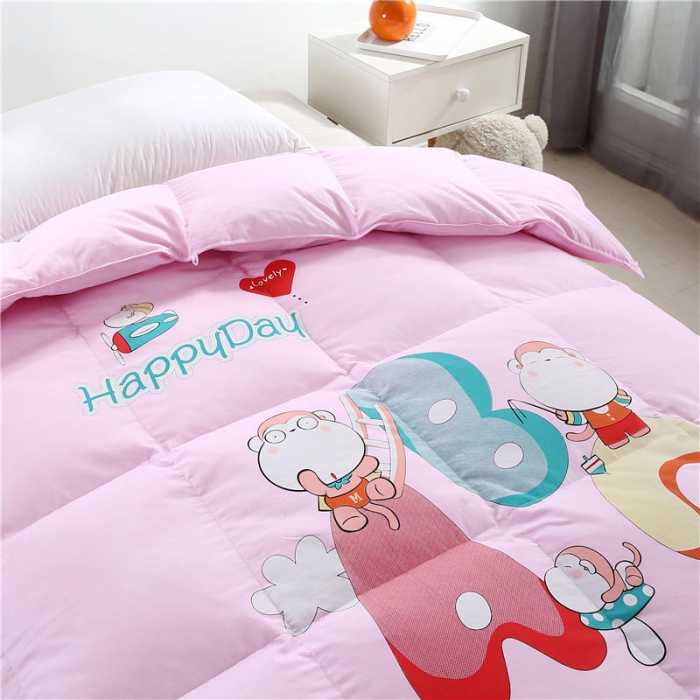 91家纺网 家纺一手货源 找家纺 圣梦莱儿童全棉羽绒冬被凡是质量问题退货厂家承担费用三只猴子