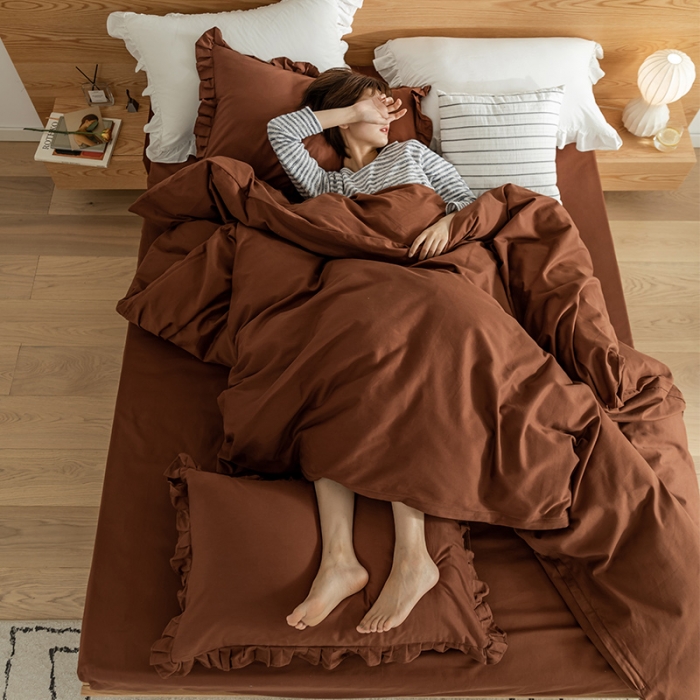 91家纺网 家纺一手货源 找家纺 窝米 2020新款40s纯色磨毛四件套花边系列 焦糖