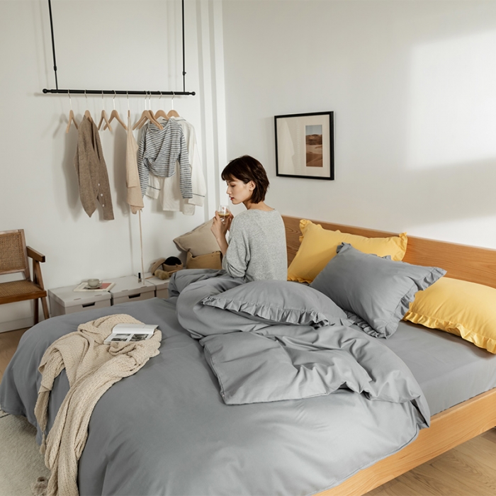 91家纺网 家纺一手货源 找家纺 窝米 2020新款40s纯色磨毛四件套花边系列 星空灰