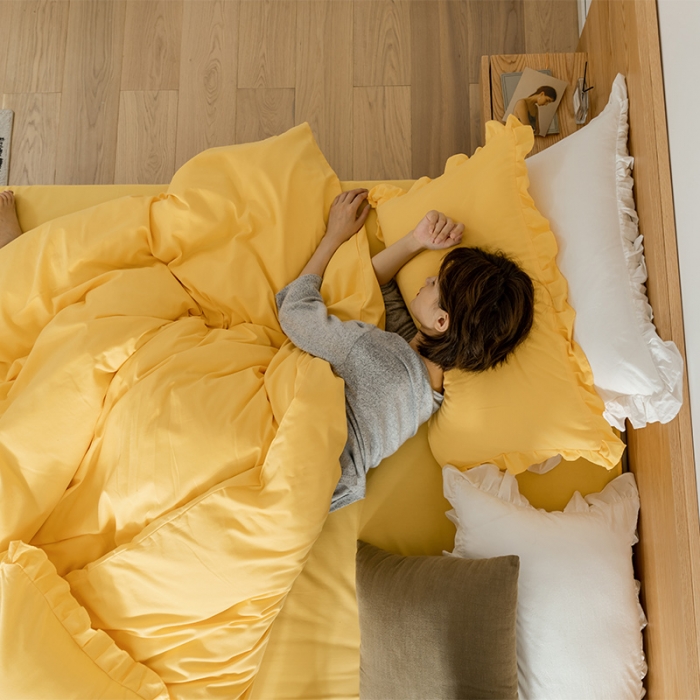 91家纺网 家纺一手货源 找家纺 窝米 2020新款40s纯色磨毛四件套花边系列 杏黄