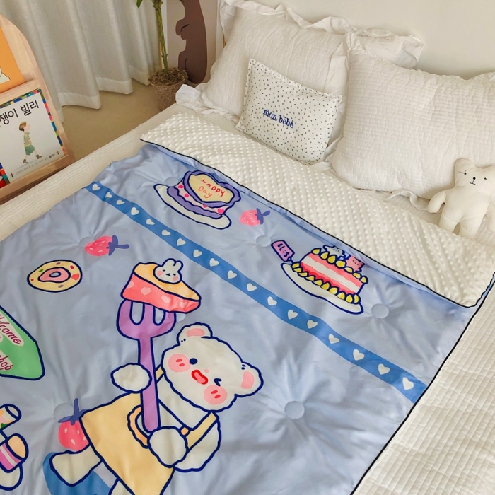 91家纺网 家纺一手货源 找家纺 星期八 2020新款双面绒豆豆被 小熊蛋糕