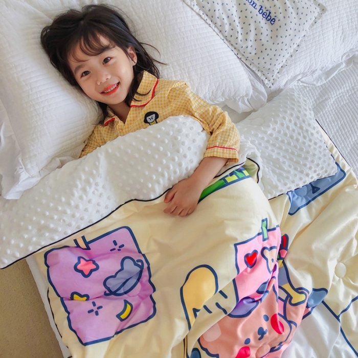 91家纺网 家纺一手货源 找家纺 星期八 2020新款双面绒豆豆被 小熊泡泡浴