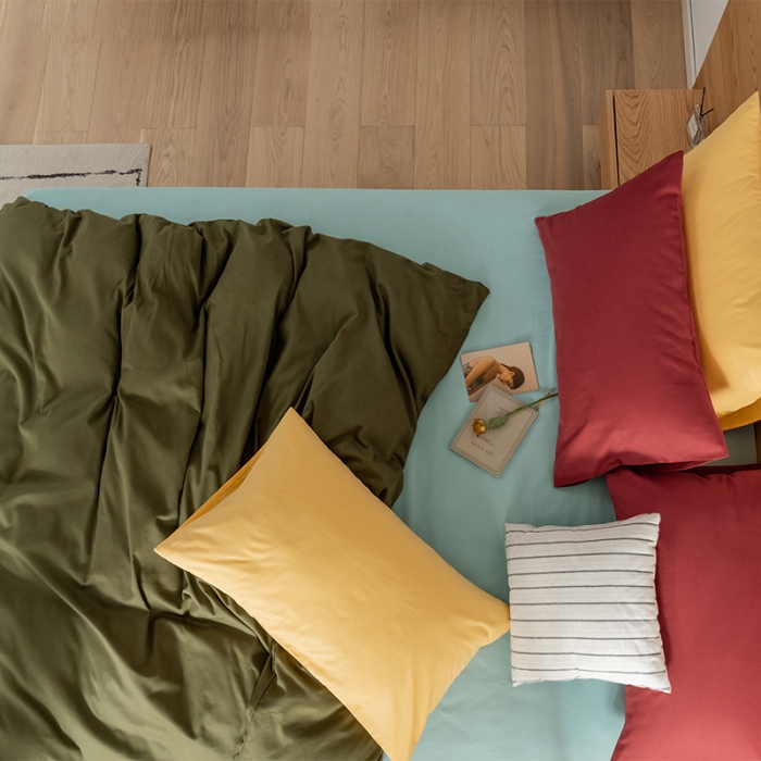 91家纺网 家纺一手货源 找家纺 窝米 2020新款40s纯色磨毛四件套撞色系列 墨绿