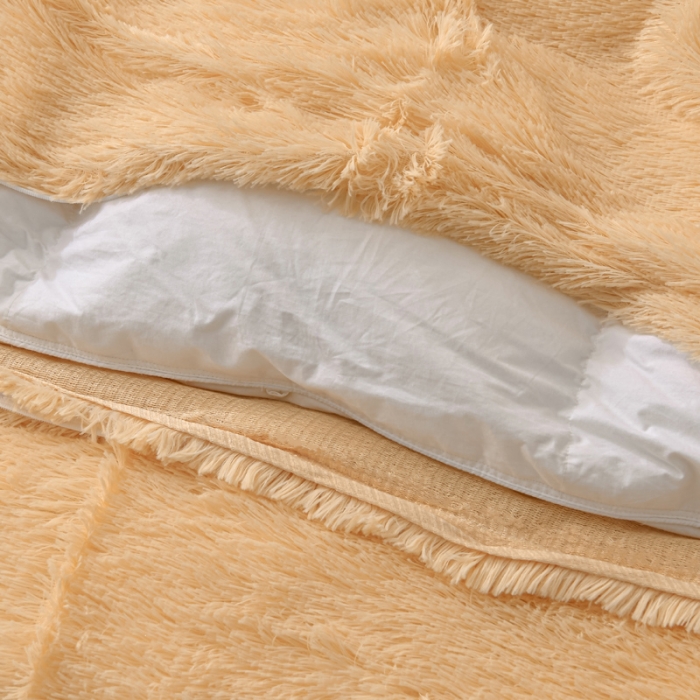91家纺网 家纺一手货源 找家纺 卡奥家纺 2021多功能双层超柔长毛毯空调毯毛绒被套 金色