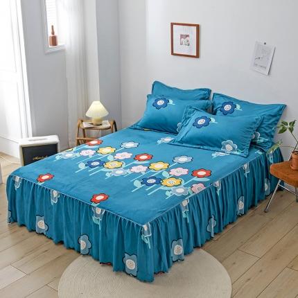 91家纺网 家纺一手货源 找家纺 纽缦 2020新款绒单层床裙 花田梦蓝