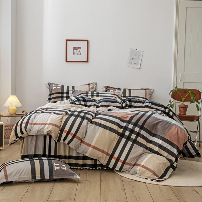 91家纺网 家纺一手货源 找家纺 纽缦 2020新款绒单层床裙四件套 布鲁斯