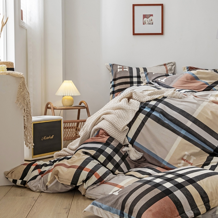 91家纺网 家纺一手货源 找家纺 纽缦 2020新款绒单层床裙四件套 布鲁斯