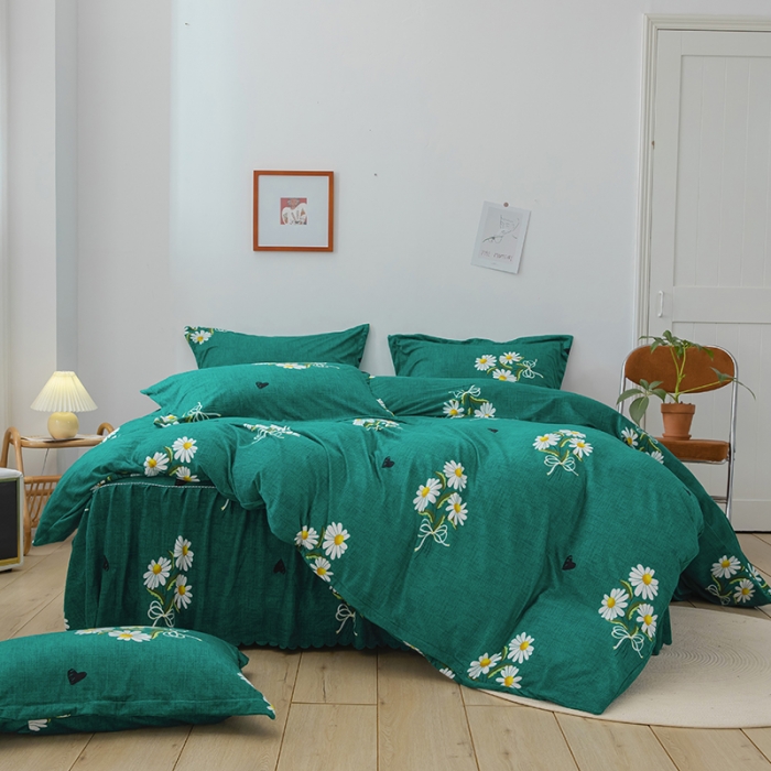 91家纺网 家纺一手货源 找家纺 纽缦 2020新款绒单层床裙四件套 雏菊满园绿