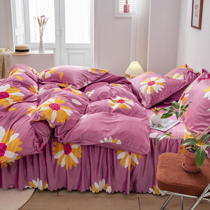 91家纺网 家纺一手货源 找家纺 纽缦 2020新款绒单层床裙四件套 大雏菊豆沙