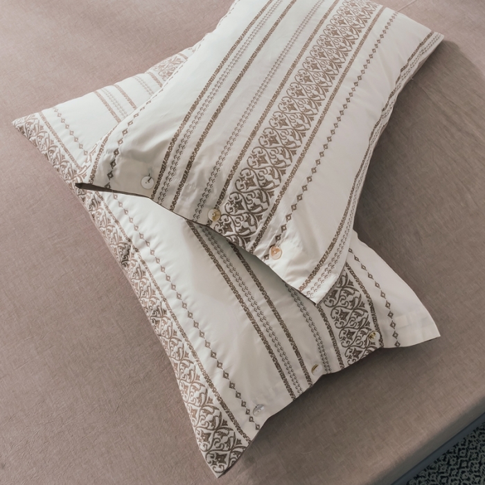 91家纺网 家纺一手货源 找家纺 三沁家居家居 2020新款全棉60支欧式提花四件套 维祺-木槿咖