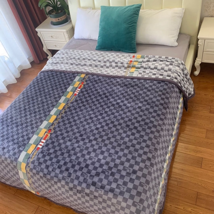 91家纺网 家纺一手货源 找家纺 卡奥轻奢复合毯子拉舍尔毛毯云毯法莱绒水晶绒毛毯尤米