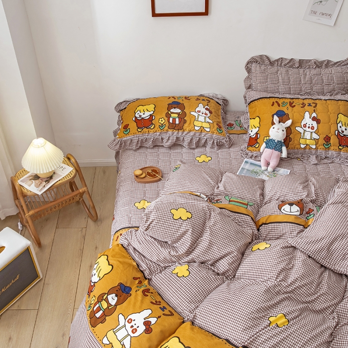 91家纺网 家纺一手货源 找家纺 纽缦 2020新款绒夹棉床裙四件套 可可佳人浅咖