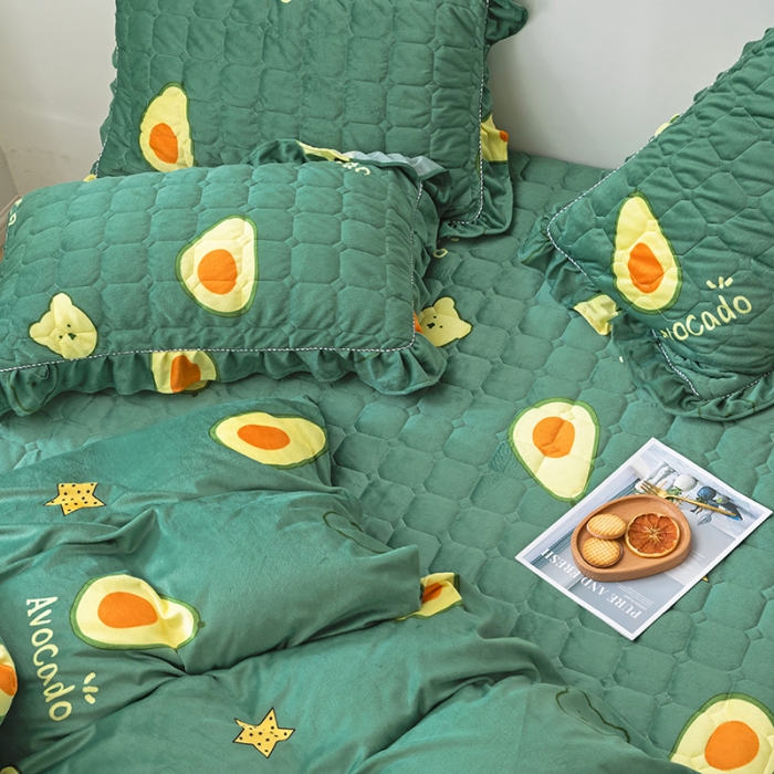 91家纺网 家纺一手货源 找家纺 纽缦 2020新款绒夹棉床裙四件套 牛油果绿