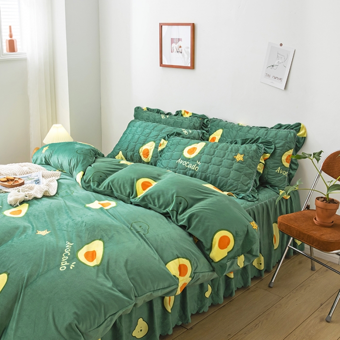 91家纺网 家纺一手货源 找家纺 纽缦 2020新款绒夹棉床裙四件套 牛油果绿