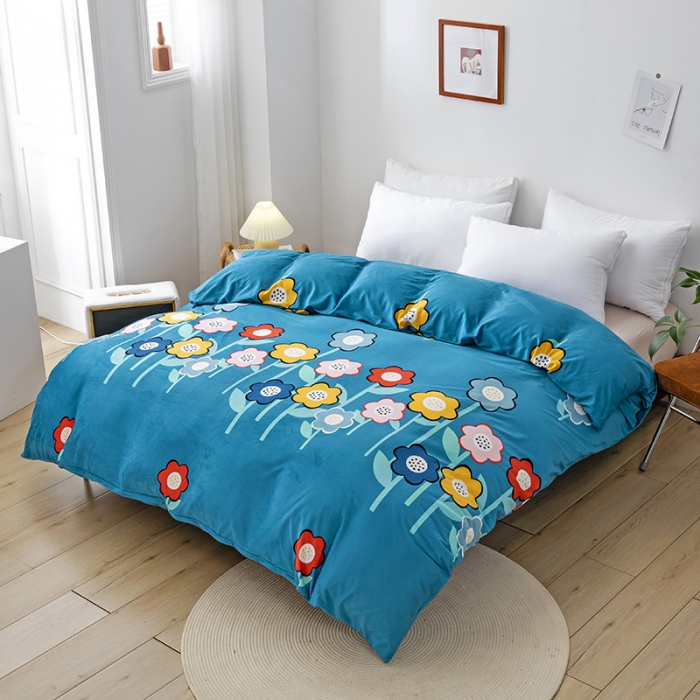 91家纺网 家纺一手货源 找家纺 纽缦 2020新款单被套 花田梦蓝