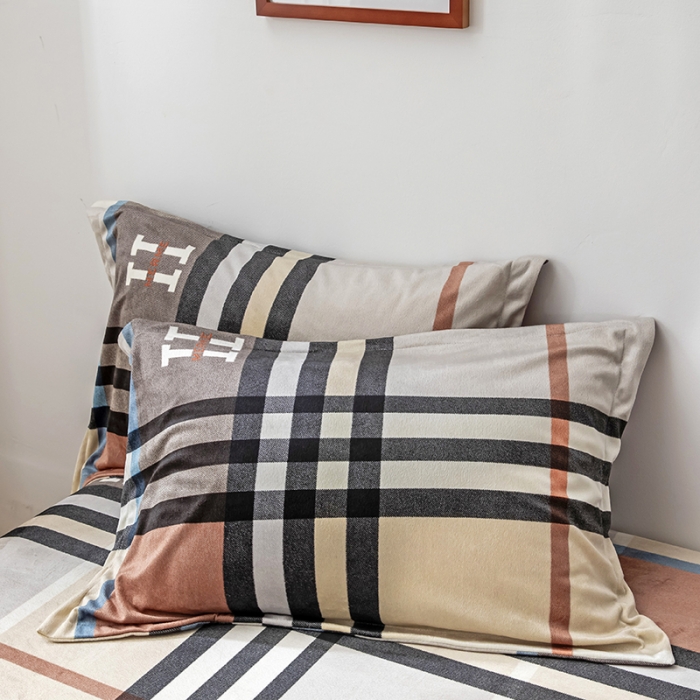 91家纺网 家纺一手货源 找家纺 纽缦 2020新款信封枕套一对 布鲁斯