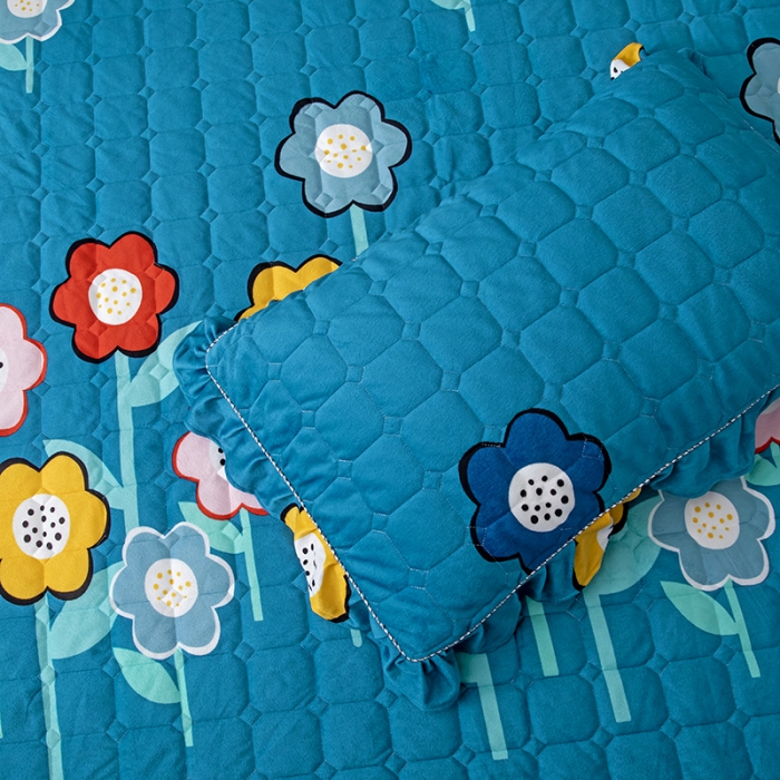 91家纺网 家纺一手货源 找家纺 纽缦 2020新款夹棉枕套一对 花田梦蓝