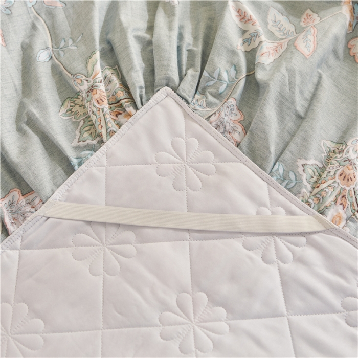 91家纺网 家纺一手货源 找家纺 十个点家纺 2022新款全棉蕾丝夹棉床裙四件套 花月佳期墨绿