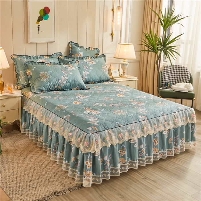 91家纺网 家纺一手货源 找家纺 十个点家纺 2022新款全棉蕾丝夹棉床裙四件套 花月佳期墨绿