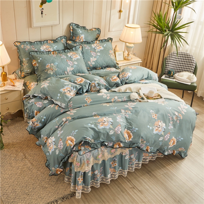 91家纺网 家纺一手货源 找家纺 十个点家纺 2022新款全棉蕾丝夹棉床裙四件套 花月佳期墨绿