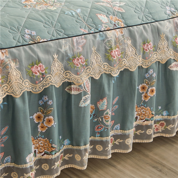 91家纺网 家纺一手货源 找家纺 十个点家纺 2022新款全棉蕾丝夹棉单床裙 花月佳期墨绿