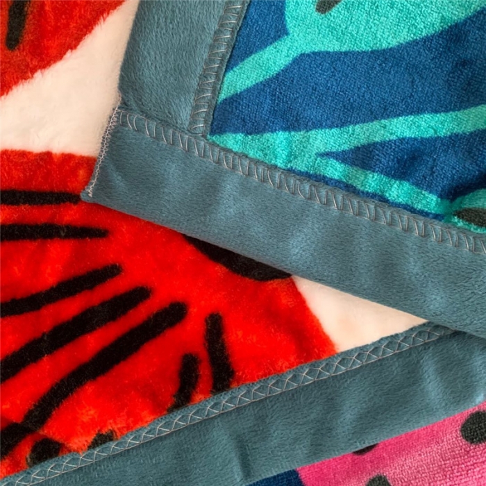 91家纺网 家纺一手货源 找家纺 卡奥轻奢复合毯子拉舍尔毛毯云毯法莱绒水晶绒毛毯采叶