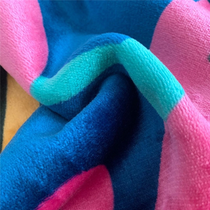 91家纺网 家纺一手货源 找家纺 卡奥轻奢复合毯子拉舍尔毛毯云毯法莱绒水晶绒毛毯采叶