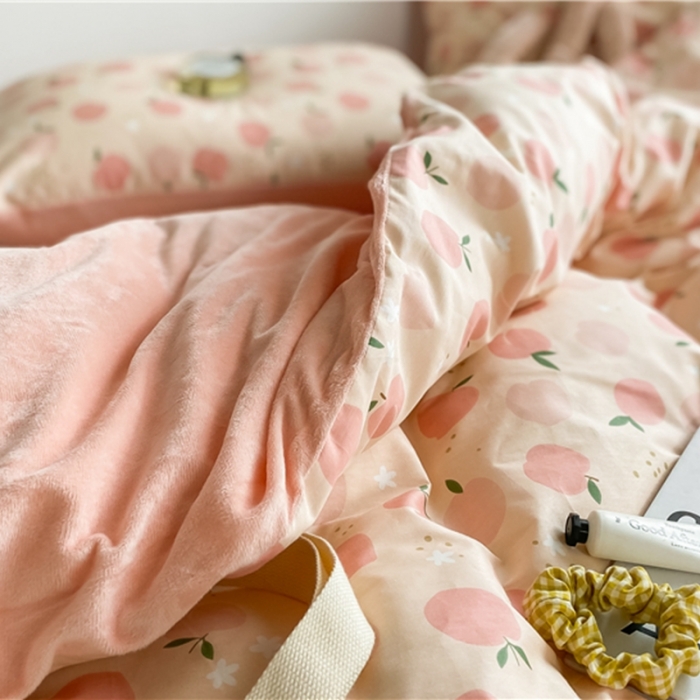 91家纺网 家纺一手货源 找家纺 棉眠 2020新品棉加绒A版纯棉B版水晶绒四件套 粉果果棉加绒