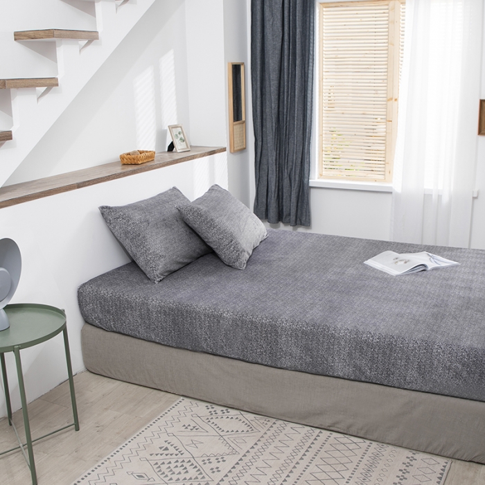 91家纺网 家纺一手货源 找家纺 小米笠 2020新款牛奶绒单床笠 雪花灰