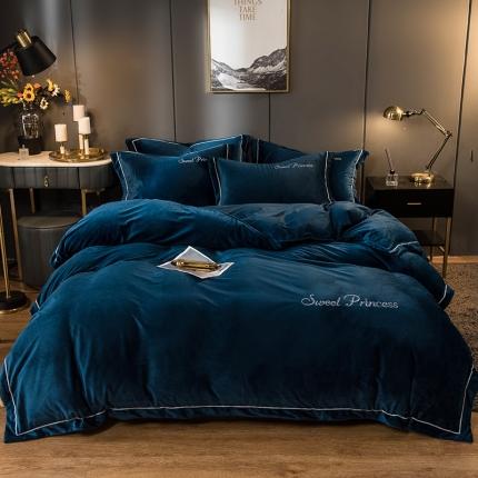 91家纺网 家纺一手货源 找家纺 （总）骏腾 2022新款水晶绒刺绣宽边工艺款四件套