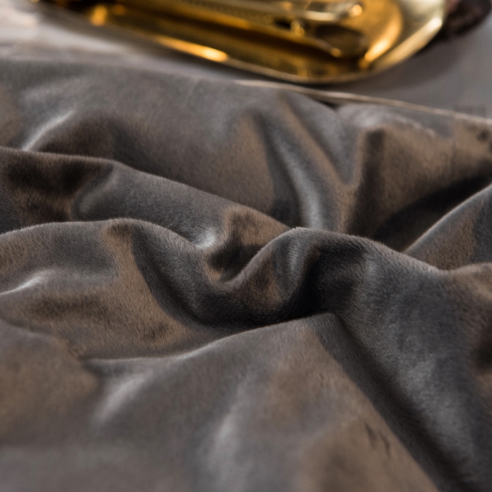 91家纺网 家纺一手货源 找家纺 骏腾 2022新款水晶绒刺绣宽边工艺款四件套 甜心公主-绅士灰