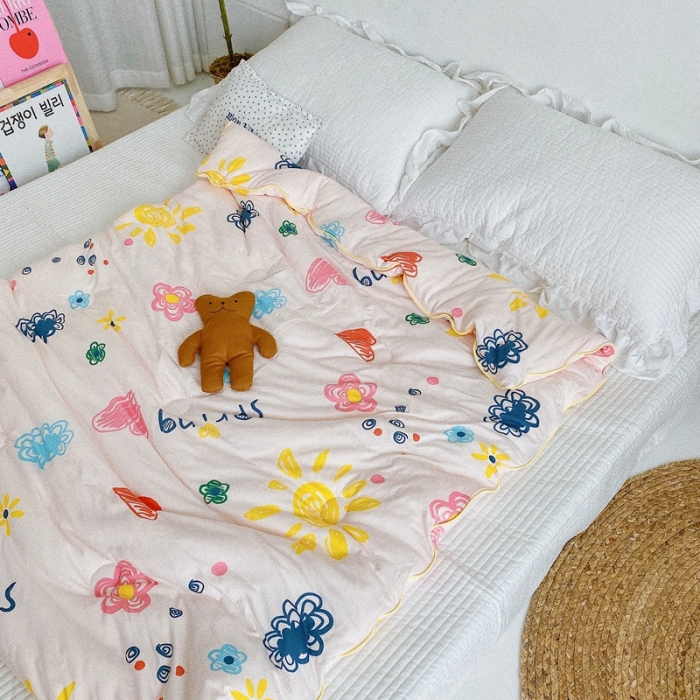 91家纺网 家纺一手货源 找家纺 星期八 2020新款婴儿裸睡级春秋冬被涂鸦花花