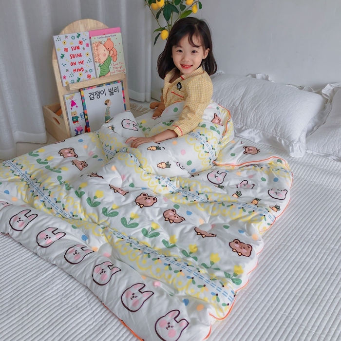 91家纺网 家纺一手货源 找家纺 星期八 2020新款婴儿裸睡级春秋冬被兔宝宝