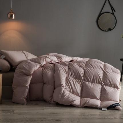 91家纺网 家纺一手货源 找家纺 朵美 2020新款纯色方格鹅绒被 浅咖