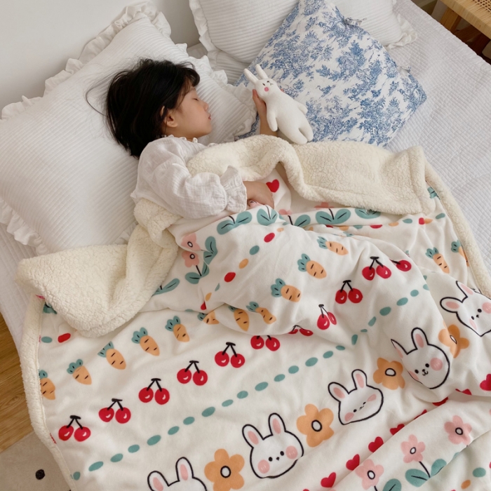 91家纺网 家纺一手货源 找家纺 萝莉家纺 2021新款多功能羊羔绒被套毯 菲菲